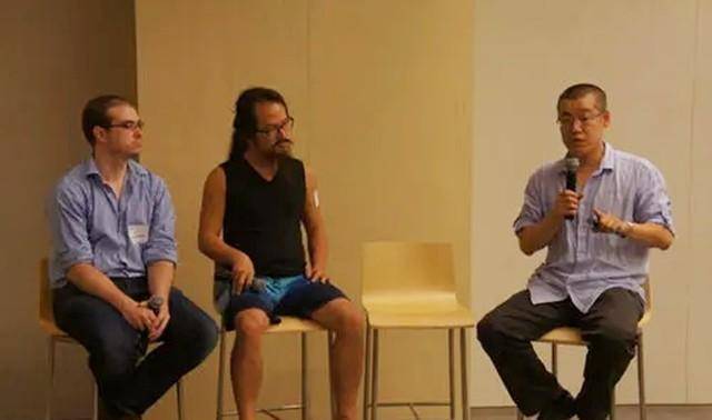 比特币首富李笑来<strong></p>
<p>比特币走势</strong>,用10万枚比特币套现135亿,称比特币是割韭菜