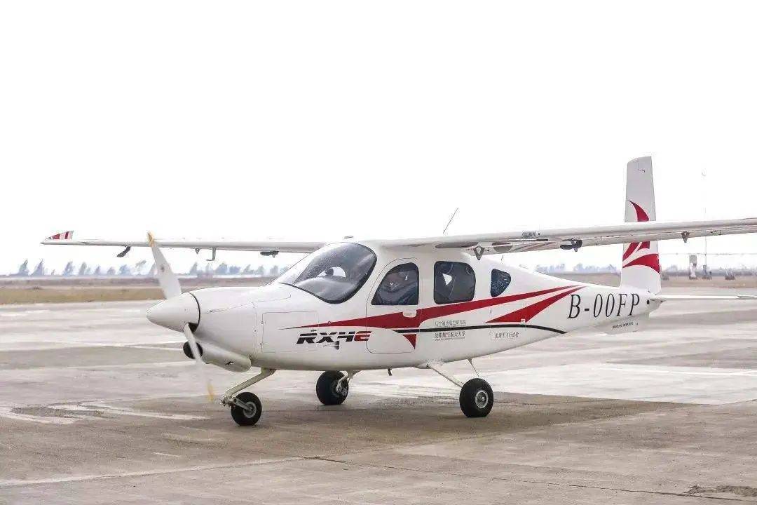 是时候对飞机发起一场电动革命<strong></p>
<p>莱特币</strong>了 | 甲子光年