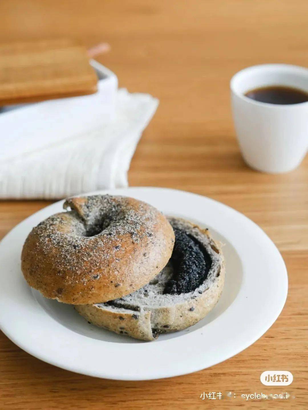 24年烘焙老品牌倒闭<strong></p>
<p>莱特币</strong>！喜小茶全部关门！时萃咖啡仅剩1家营业！这个秋天推出17款玉米产品……|全球职人情报站