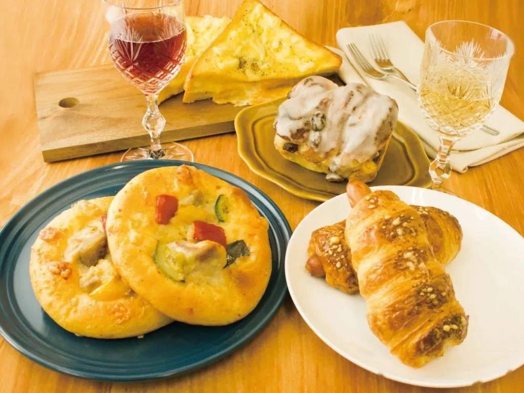 24年烘焙老品牌倒闭<strong></p>
<p>莱特币</strong>！喜小茶全部关门！时萃咖啡仅剩1家营业！这个秋天推出17款玉米产品……|全球职人情报站