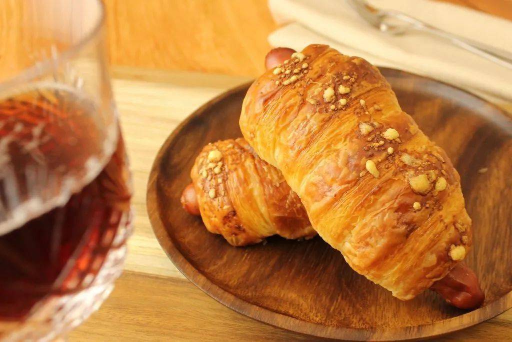 24年烘焙老品牌倒闭<strong></p>
<p>莱特币</strong>！喜小茶全部关门！时萃咖啡仅剩1家营业！这个秋天推出17款玉米产品……|全球职人情报站