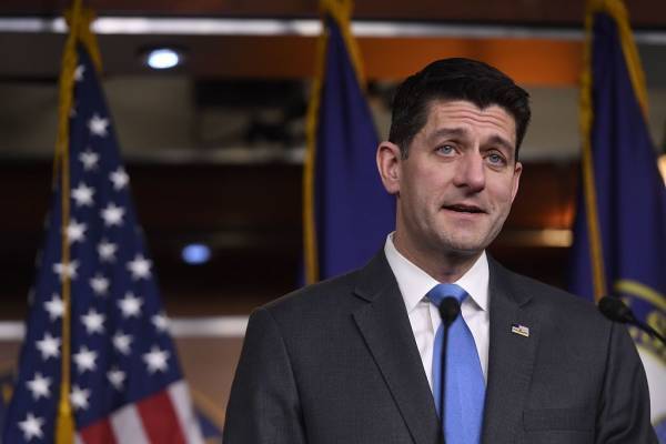 美国众议院前议长：美国在数字货币上超过中国<strong></p>
<p>美国货币</strong>，才能保住美元的世界地位