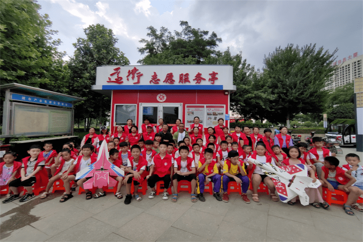 全国志愿服务“四个100”名单公示<strong></p>
<p>中原油田吧</strong>!快来为濮阳入围典型点赞吧!