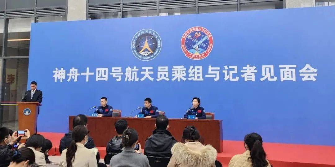 山晚早新闻丨太原交警严查严管市区机动车违法停车<strong></p>
<p>太原油价</strong>，新增58个电子探头；一男子拿着榔头一晚上砸了6辆车；油价调整今年首次“搁浅”