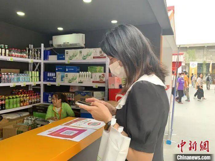 领数字人民币工资<strong></p>
<p>数字人民币</strong>，有啥不同？