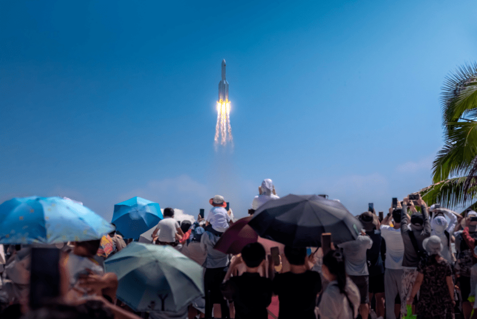 几十万人去文昌看火箭<strong></p>
<p>万倍虚拟币</strong>，民宿涨价10倍