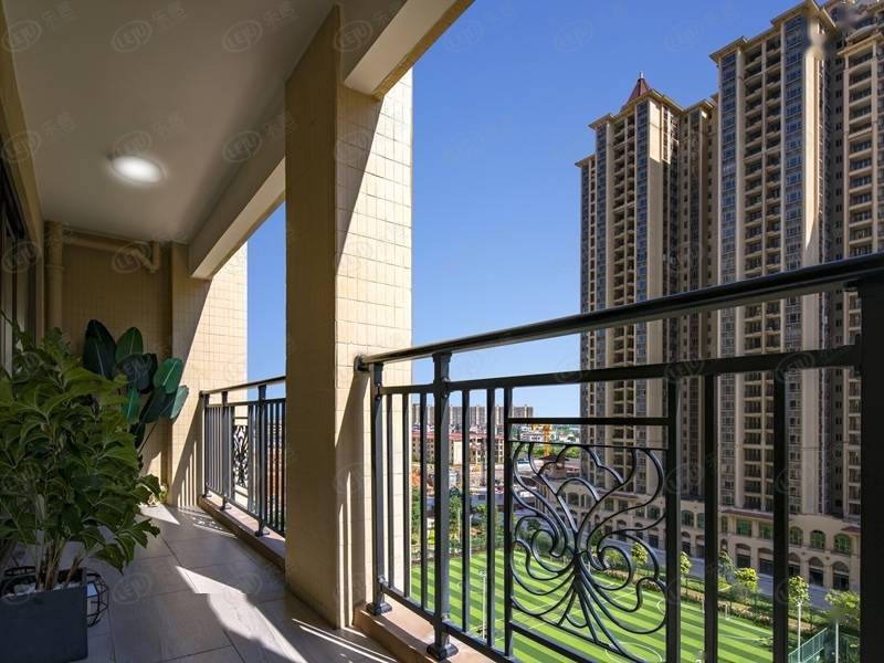 增城敏捷绿湖首府 户型建面约68~127㎡