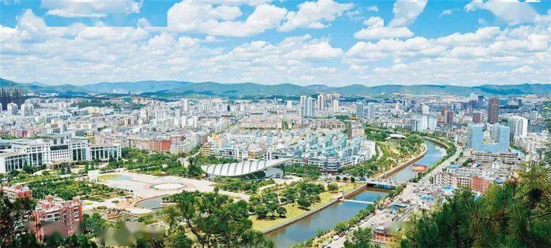 楚雄州强化政策保障、加大统筹力度——建绿美城市 享宜居生活