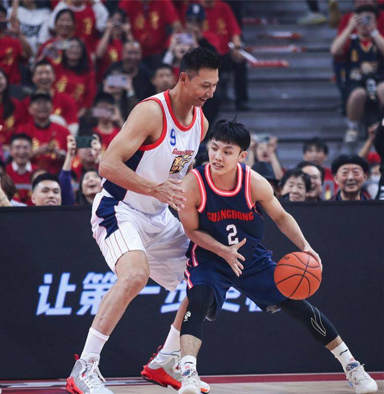 新年对决派上纯替补<strong></p>
<p>易派虚拟币</strong>,祝贺大战成遗憾,是谁搞砸了易建联的盛宴?