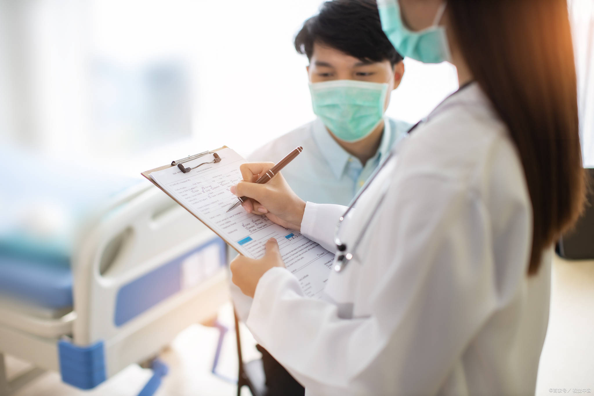 渐冻症患者每天晨起总卡一口痰<strong></p>
<p>虚拟币冻卡</strong>?当心病情加重