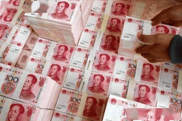 沙特太领先了<strong></p>
<p>虚拟领先币</strong>，正式确认石油人民币！人民币要超美元和欧元了？