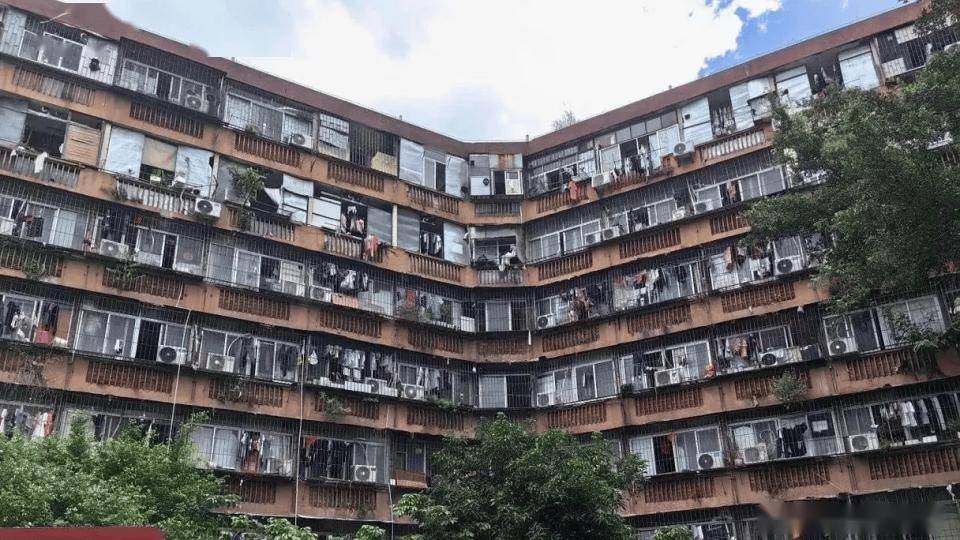 深圳顶级学区房价跌到零头都不到了<strong></p>
<p>虚拟币都跌</strong>!