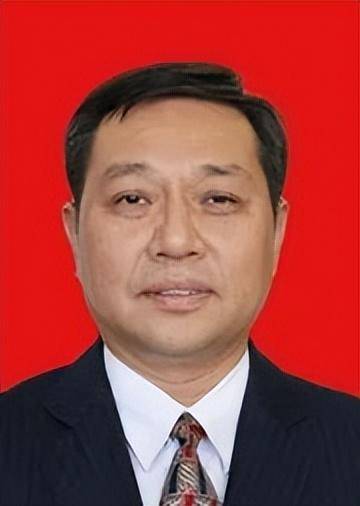 大学原党委书记<strong></p>
<p>虚拟币CG</strong>，任市委书记！