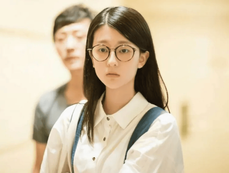 太突然<strong></p>
<p>虚拟币CG</strong>！知名女演员被曝已婚！