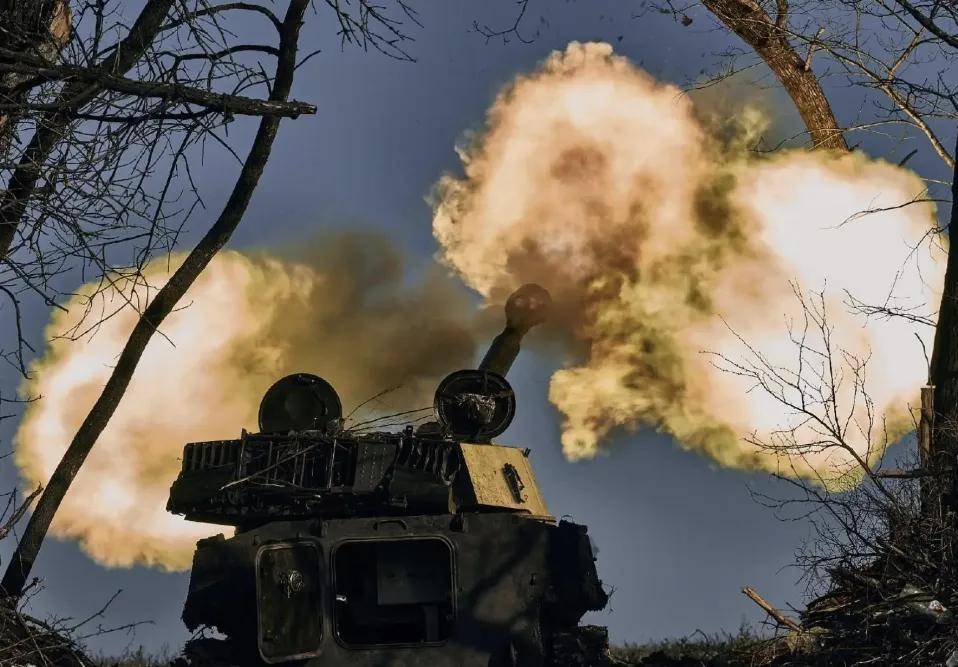 库尔斯克“死亡公路”!全歼美械装甲分队<strong></p>
<p>虚拟币跨期</strong>,2.65万乌军被灭俄全线突破