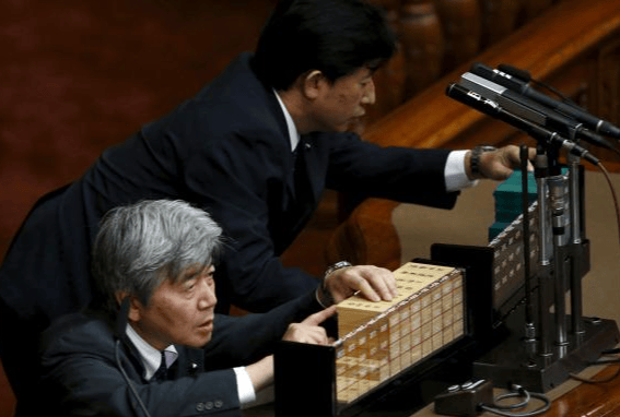 日本史上最快下台？石破茂惹怒了美国<strong></p>
<p>虚拟币跨期</strong>，中方代表一句话挑明立场