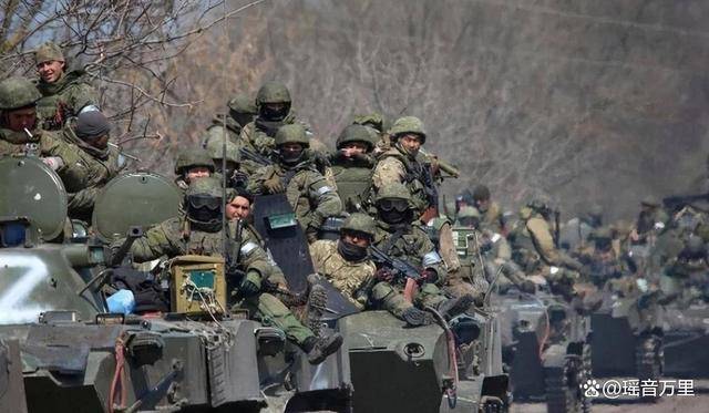 红军城被围!2万乌军撤离<strong></p>
<p>虚拟币跨境</strong>,乌总司令亲赴前线,这时想起中国了?