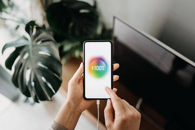 有时竟可以“超长待机” 手机1%的电量到底能用多久<strong></p>
<p>虚拟币跨境</strong>？