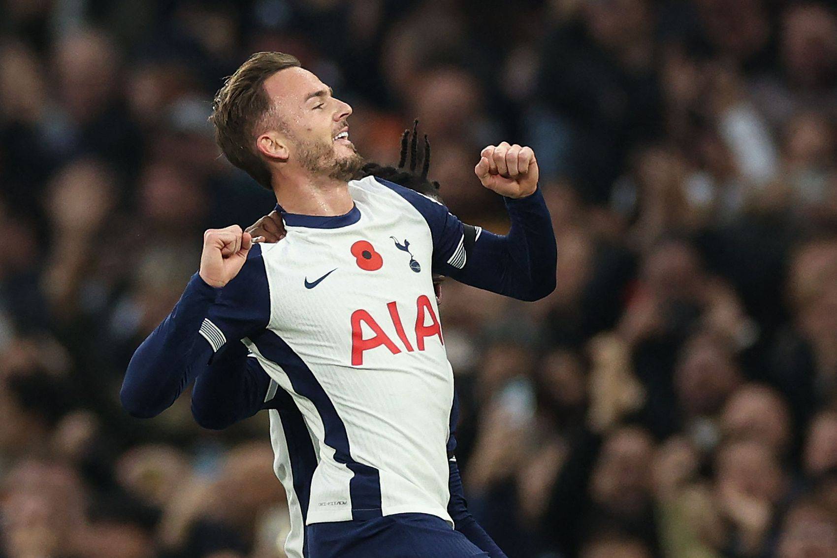 英超-索兰克4分钟2球孙兴慜助攻后不满被换 热刺4-1维拉