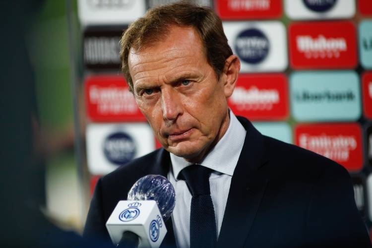 米兰欧冠客场3-1击败皇马<strong></p>
<p>虚拟币闪兑</strong>,成为历史上唯一能两次在欧冠客场进皇马至少3球的球队