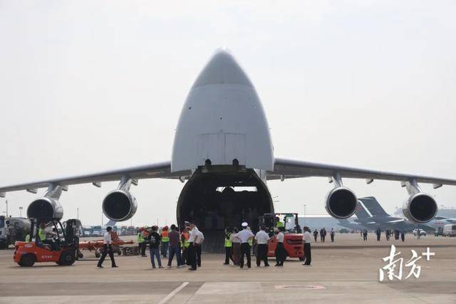 照片曝光<strong></p>
<p>虚拟币闪兑</strong>！歼-35A究竟有多厉害？