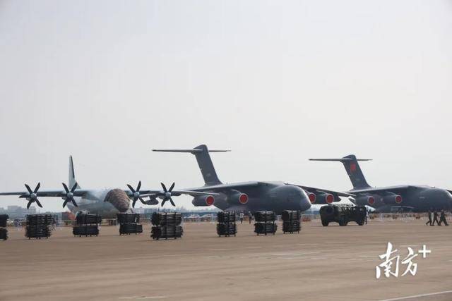 照片曝光<strong></p>
<p>虚拟币闪兑</strong>！歼-35A究竟有多厉害？