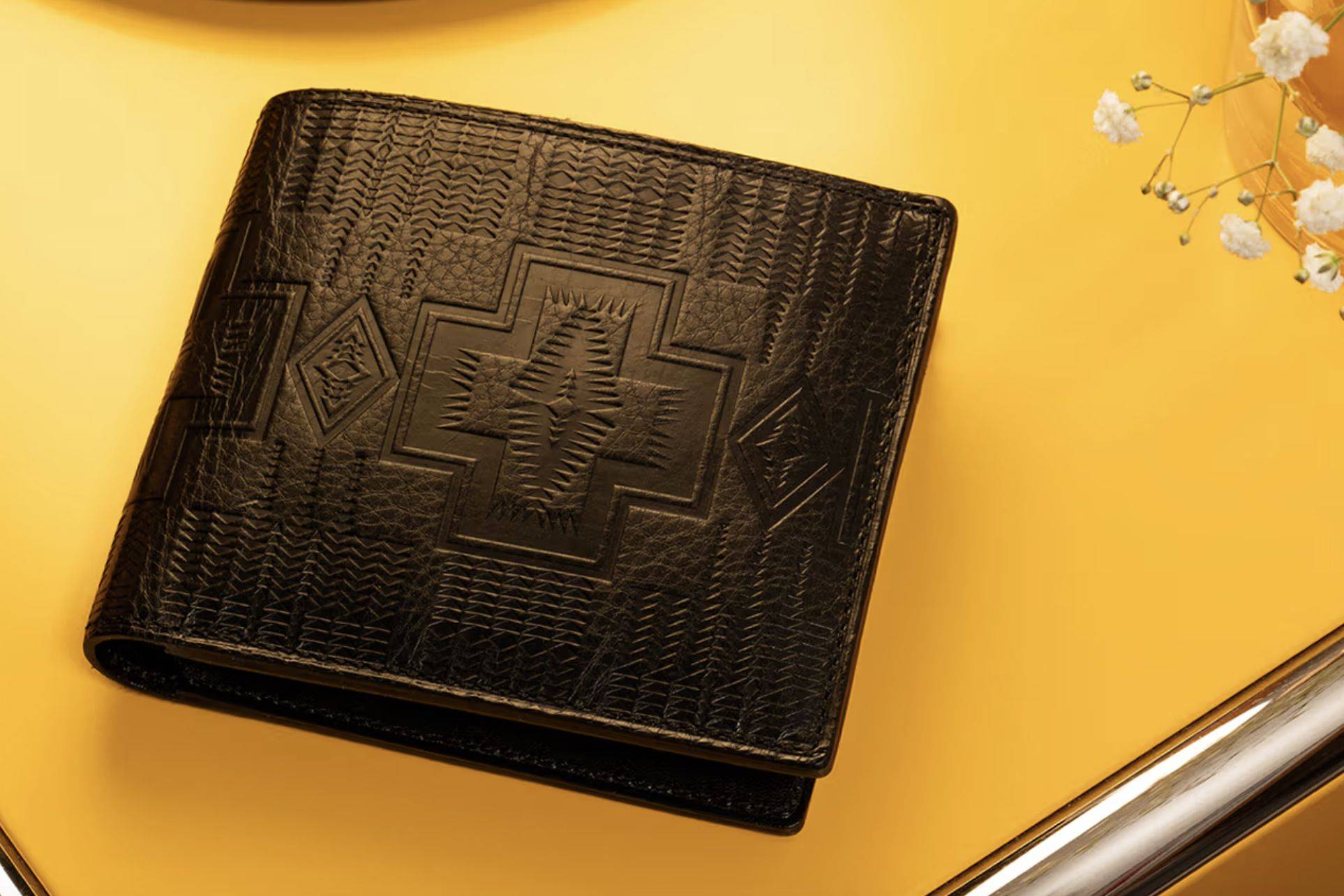 一个靠做“假鞋”走红的品牌<strong></p>
<p>虚拟币闪兑</strong>，凭什么越办越好？