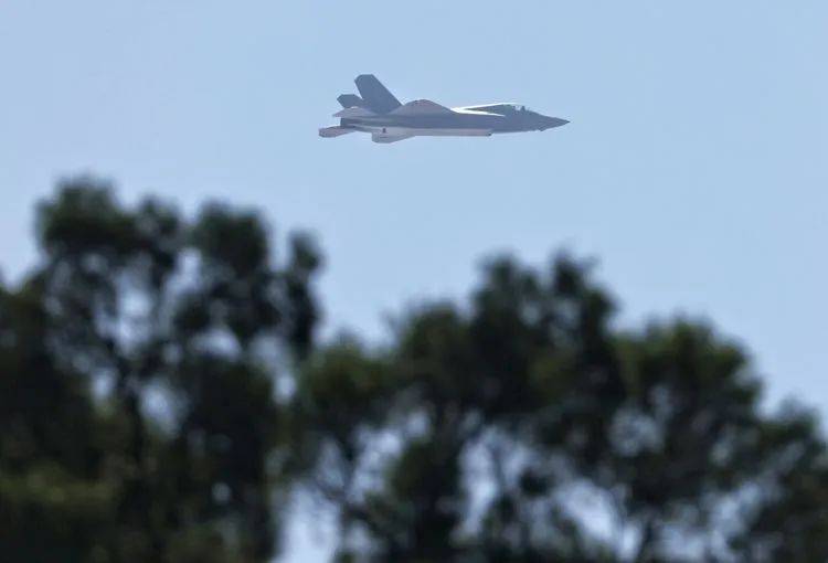 万众期待的歼-35A亮相<strong></p>
<p>松原虚拟币</strong>，高清大图来了！