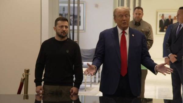 特朗普长子发帖嘲讽泽连斯基:距离<strong></p>
<p>摇虚拟币</strong>你失去零花钱还有38天