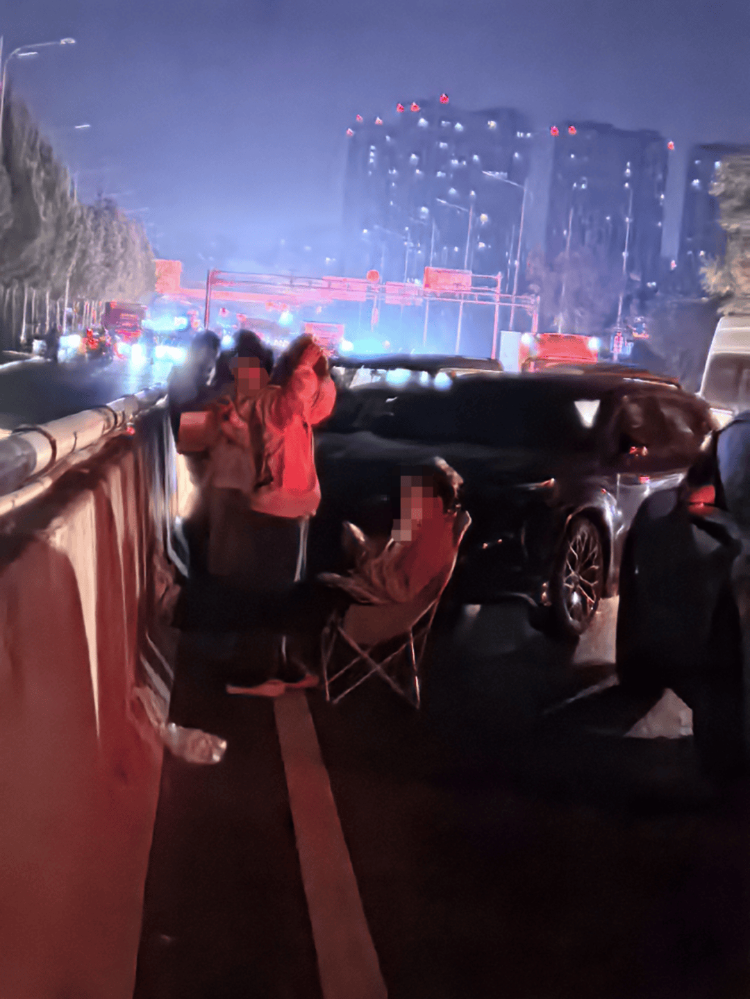 “夜骑开封”被叫停背后：网络推手煽起来的巨大流量<strong></p>
<p>摇虚拟币</strong>，却成烫手山芋