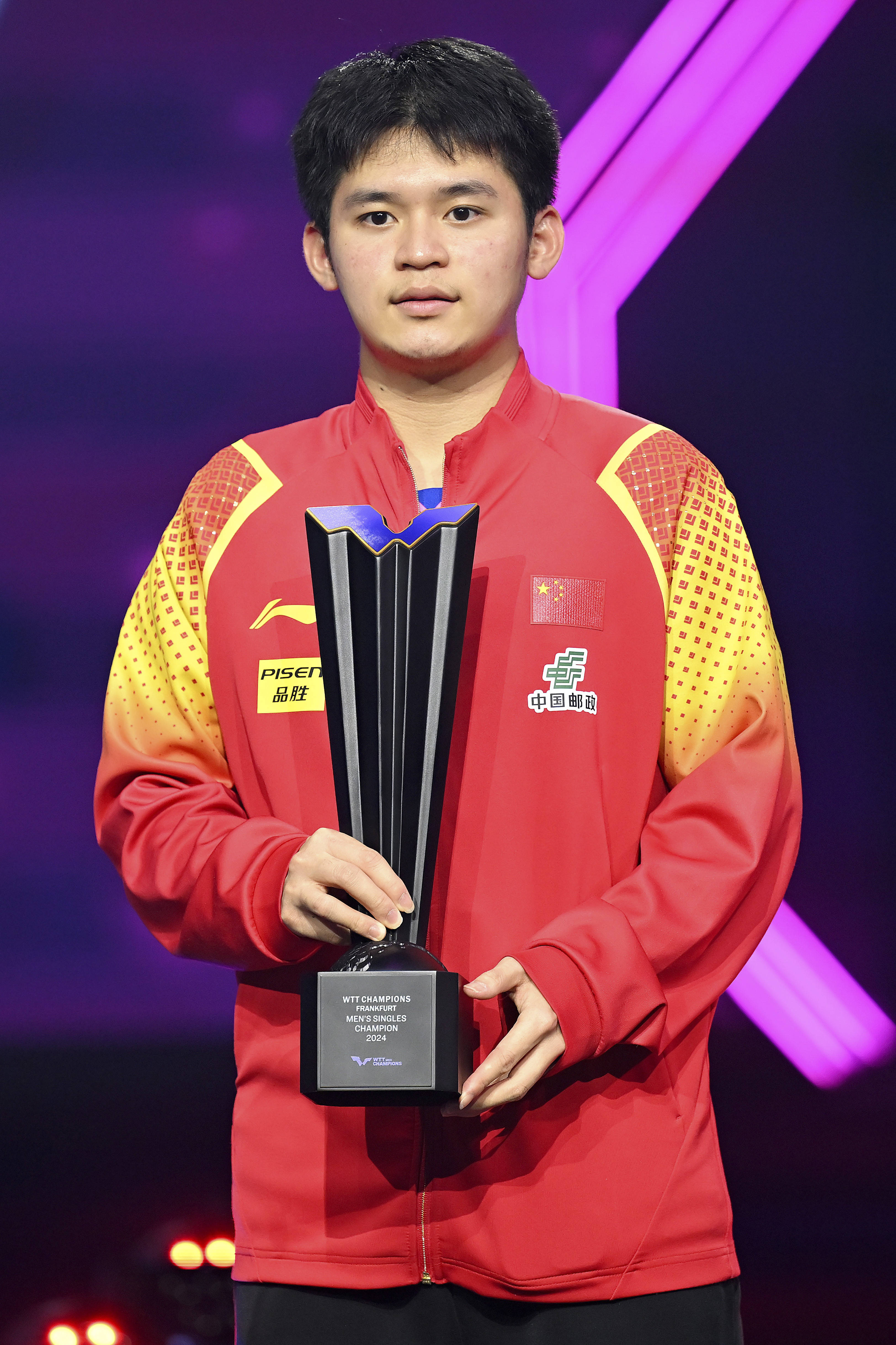 一纪录追平樊振东、王楚钦<strong></p>
<p>摇虚拟币</strong>，林诗栋奥运后已获5冠