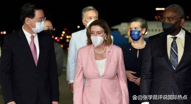 哈里斯承认败选<strong></p>
<p>摇虚拟币</strong>,84岁佩洛西却赢得胜利,坚持挺台的她,当众哭泣