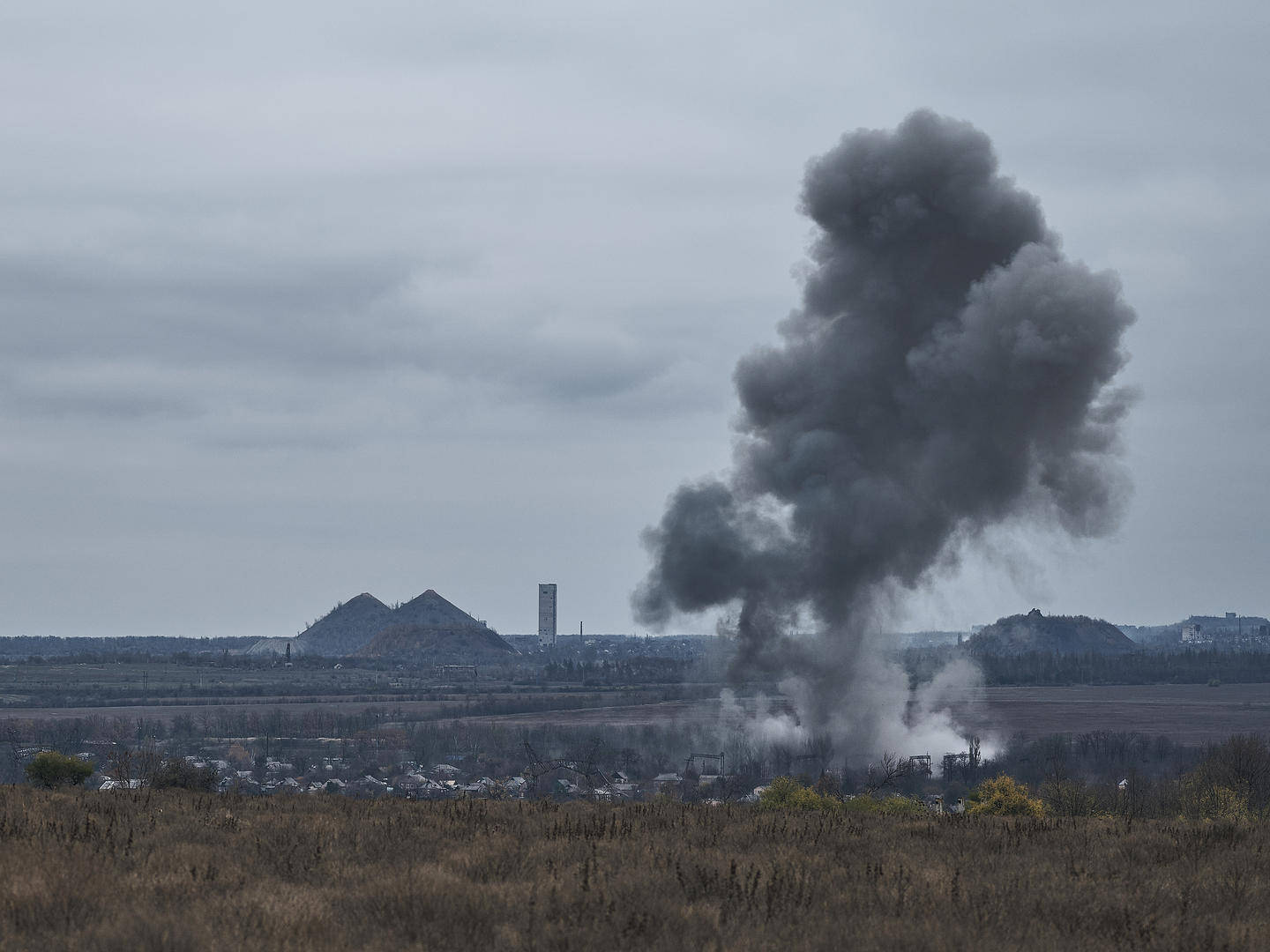 今冬将成俄乌冲突分水岭? 特朗普胜选后俄乌加速“抢地盘”<strong></p>
<p>虚拟币N7</strong>,东线一天内107起冲突