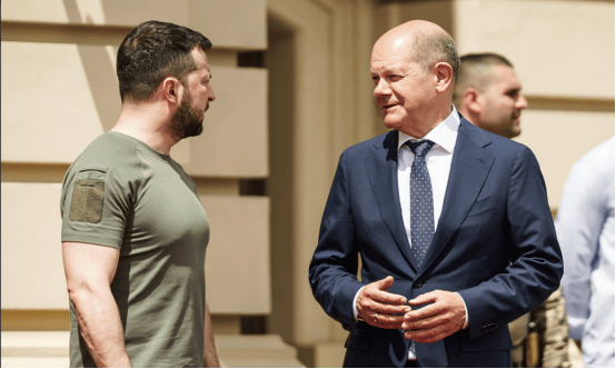 墙倒众人推<strong></p>
<p>虚拟币N7</strong>！德国突发政治地震：6成德国人要求朔尔茨立即下台