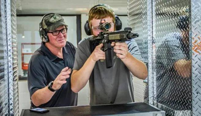 湖南17岁高中生在射击场中枪身亡<strong></p>
<p>交城虚拟币</strong>!射击运动真的安全吗?丨轻武专栏