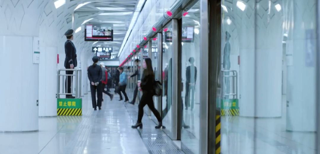 “地铁换乘路线比我的命还长”<strong></p>
<p>交城虚拟币</strong>，大城市通勤很难不被它逼疯