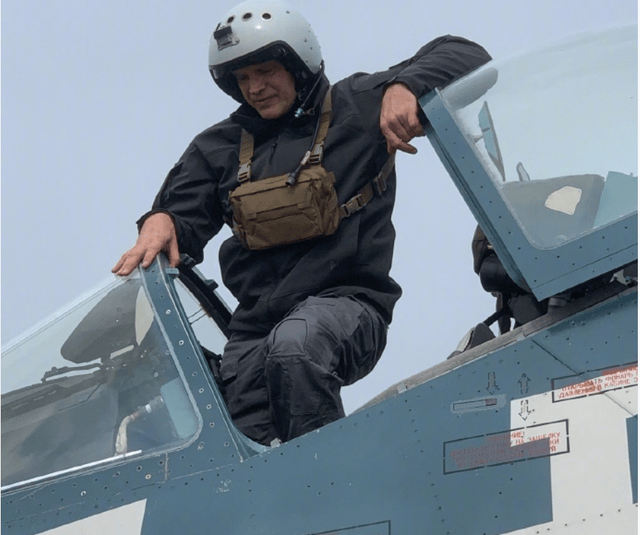 歼35一言不合开加力！拉出漂亮马赫环垂直爬升<strong></p>
<p>交城虚拟币</strong>，为何不如苏57精彩