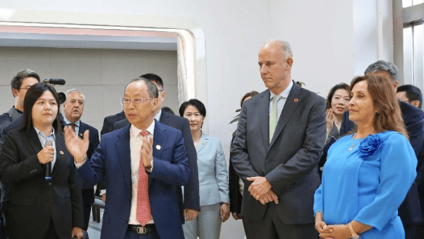 中方专机连夜起飞<strong></p>
<p>邵阳虚拟币</strong>，赶在拜登卸任之前，带400人闪现美国大后方