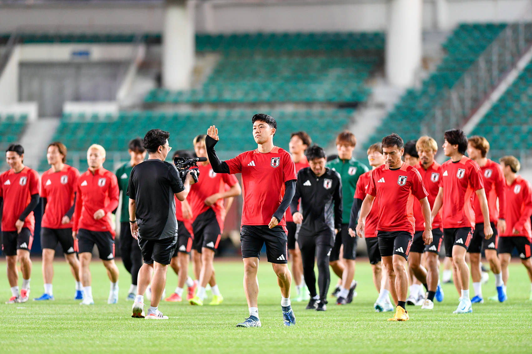 日本球员点评国足：主客场实力差异比较大 <strong></p>
<p>邵阳虚拟币</strong>他们会燃起斗志