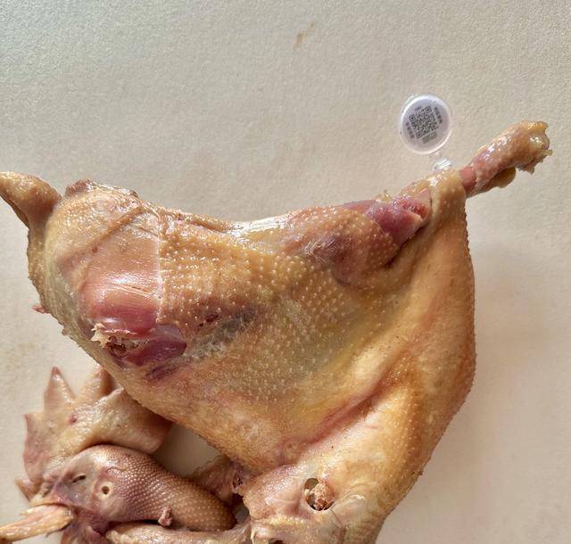 “没有一只鸡能活着飞出滑县”<strong></p>
<p>盐城虚拟币</strong>，道口烧鸡开启新纪元