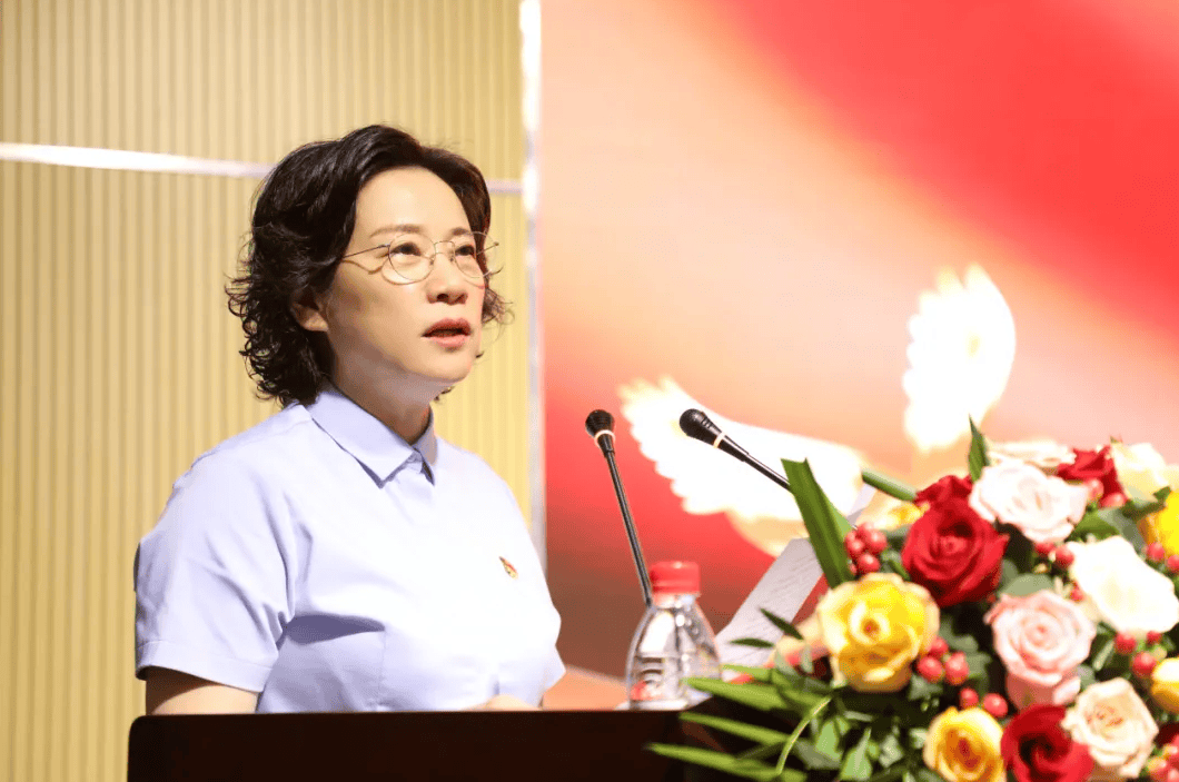 医疗领域反腐持续：三名医院领导干部同日被宣落马<strong></p>
<p>虚拟币建群</strong>，含现任或原“一把手”