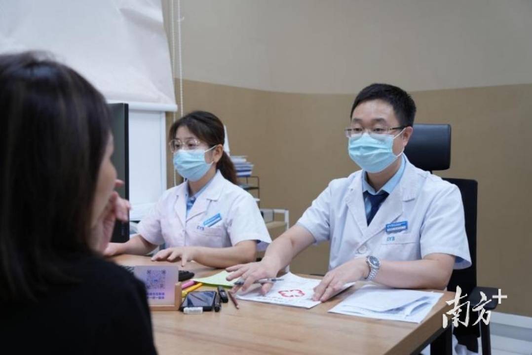 错用1%高浓度阿托品<strong></p>
<p>黑茶虚拟币</strong>，12岁东莞女孩变“老花眼”