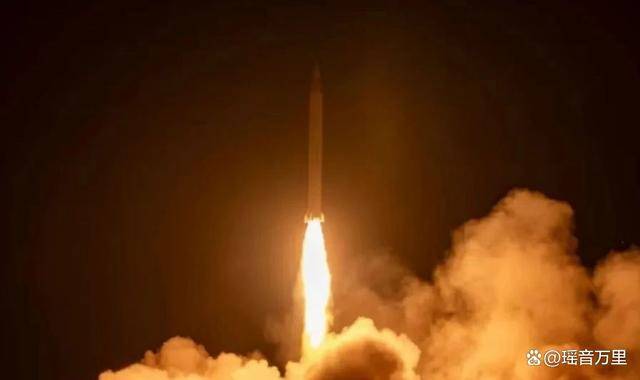 13枚导弹直击俄本土<strong></p>
<p>中医虚拟币</strong>，美军列遭导弹命中，普京不允许乌克兰拥核！