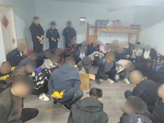 昆明警方披露：多人聚集<strong></p>
<p>虚拟币返佣</strong>，竟然在干这件事，被“一锅端”！现场曝光……