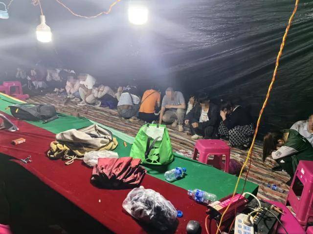 昆明警方披露：多人聚集<strong></p>
<p>虚拟币返佣</strong>，竟然在干这件事，被“一锅端”！现场曝光……