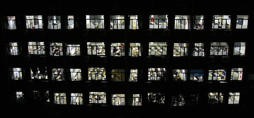 晚自习上厕所要开医院证明<strong></p>
<p>虚拟币返佣</strong>？反人性的教育该消停了