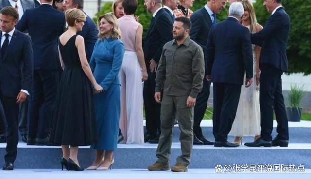 俄外长发忠告<strong></p>
<p>雅视虚拟币</strong>,如果西方不长记性,俄方还备了大礼,这次可能动核