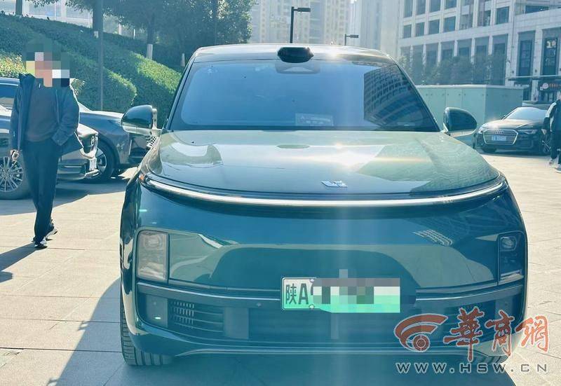 西安一市民46万买<strong></p>
<p>虚拟牛莱币</strong>了理想汽车 正开着系统突然升级停在街头