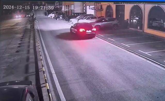 在灿哥说车买的车被强行开走!进展:车辆已退给买方<strong></p>
<p>邦尼虚拟币</strong>,涉事销售接受警方调查