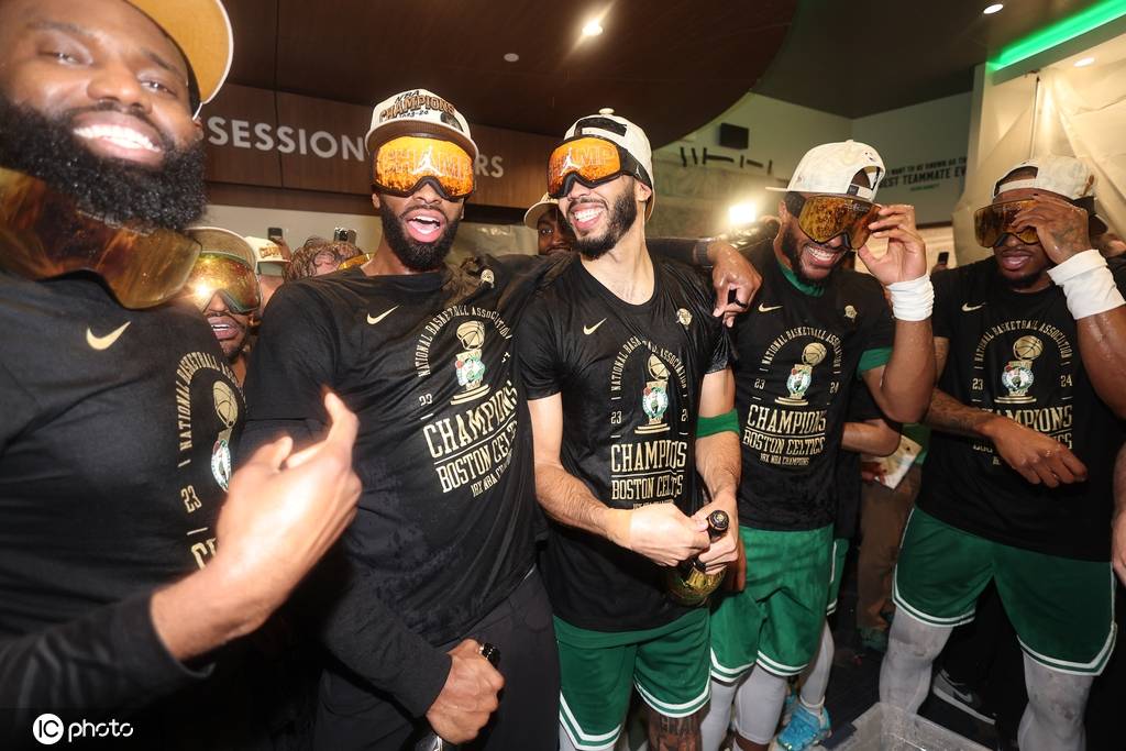 2024NBA十大事件:绿军夺冠 老詹四万分+父子同台